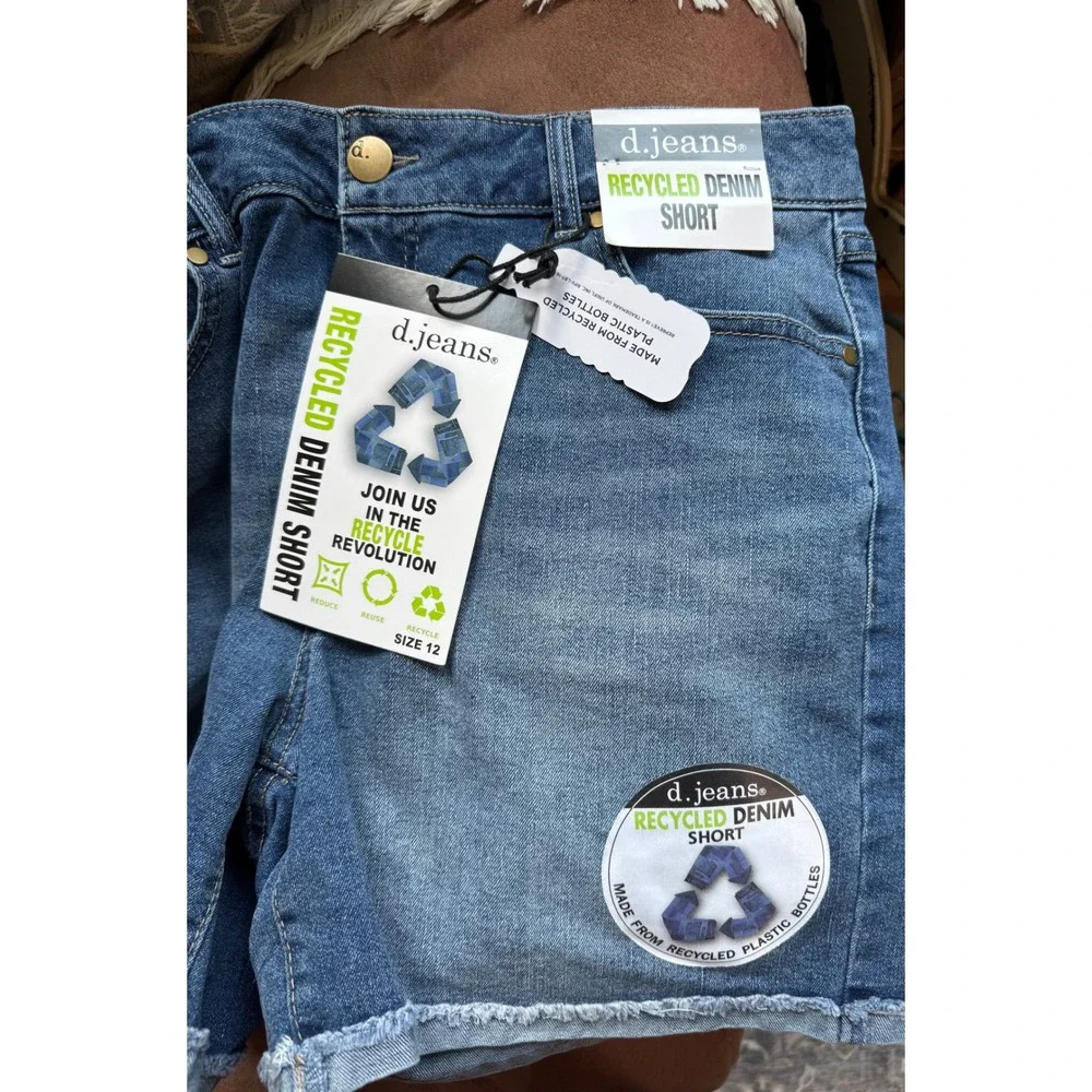 d.jeans Women's Recycled Denim Shorts Medium Wash Frayed Hem High Rise Eco Sz 12